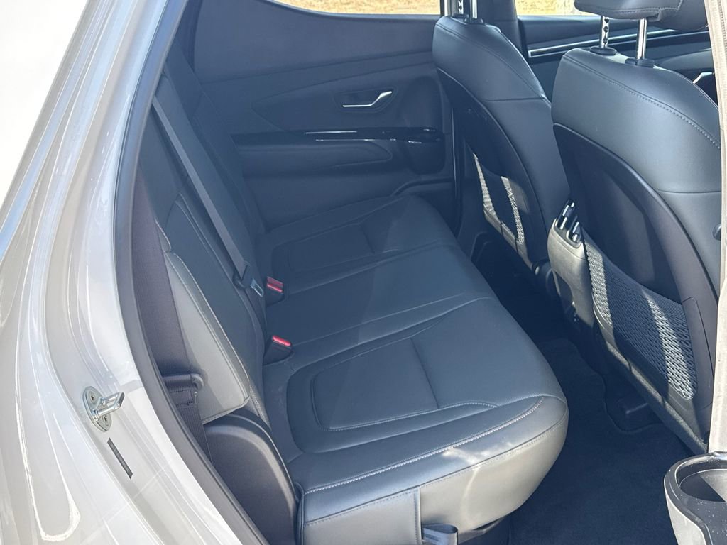 Used 2023 Hyundai Santa Cruz Limited image 15