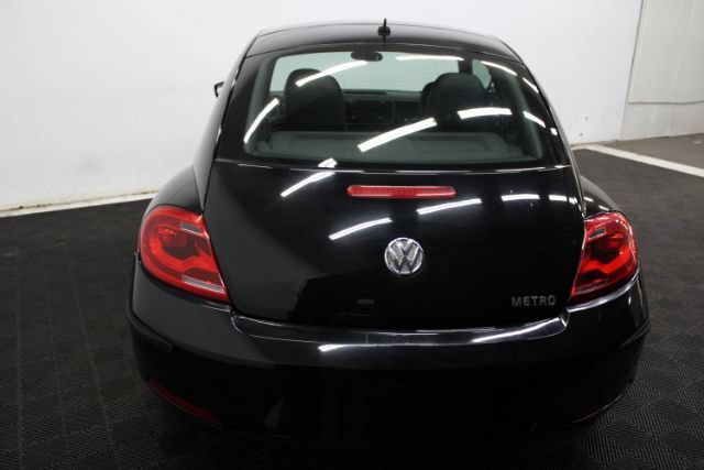 Used 2012 Volkswagen Beetle 2.5 FWD image 6