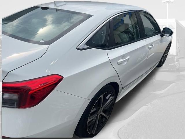 Used 2023 Honda Civic Touring image 8