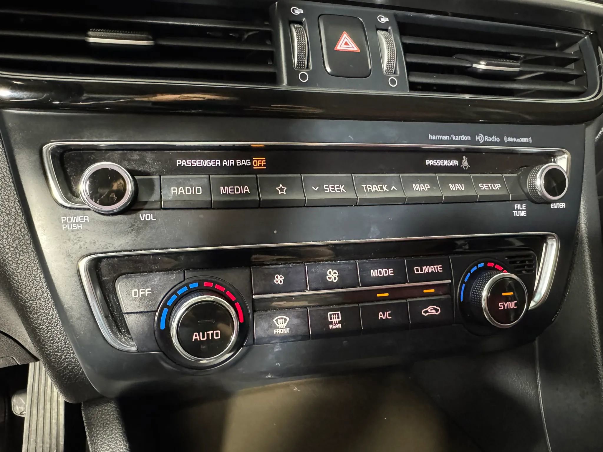 Used 2019 Kia Optima SX FWD image 21