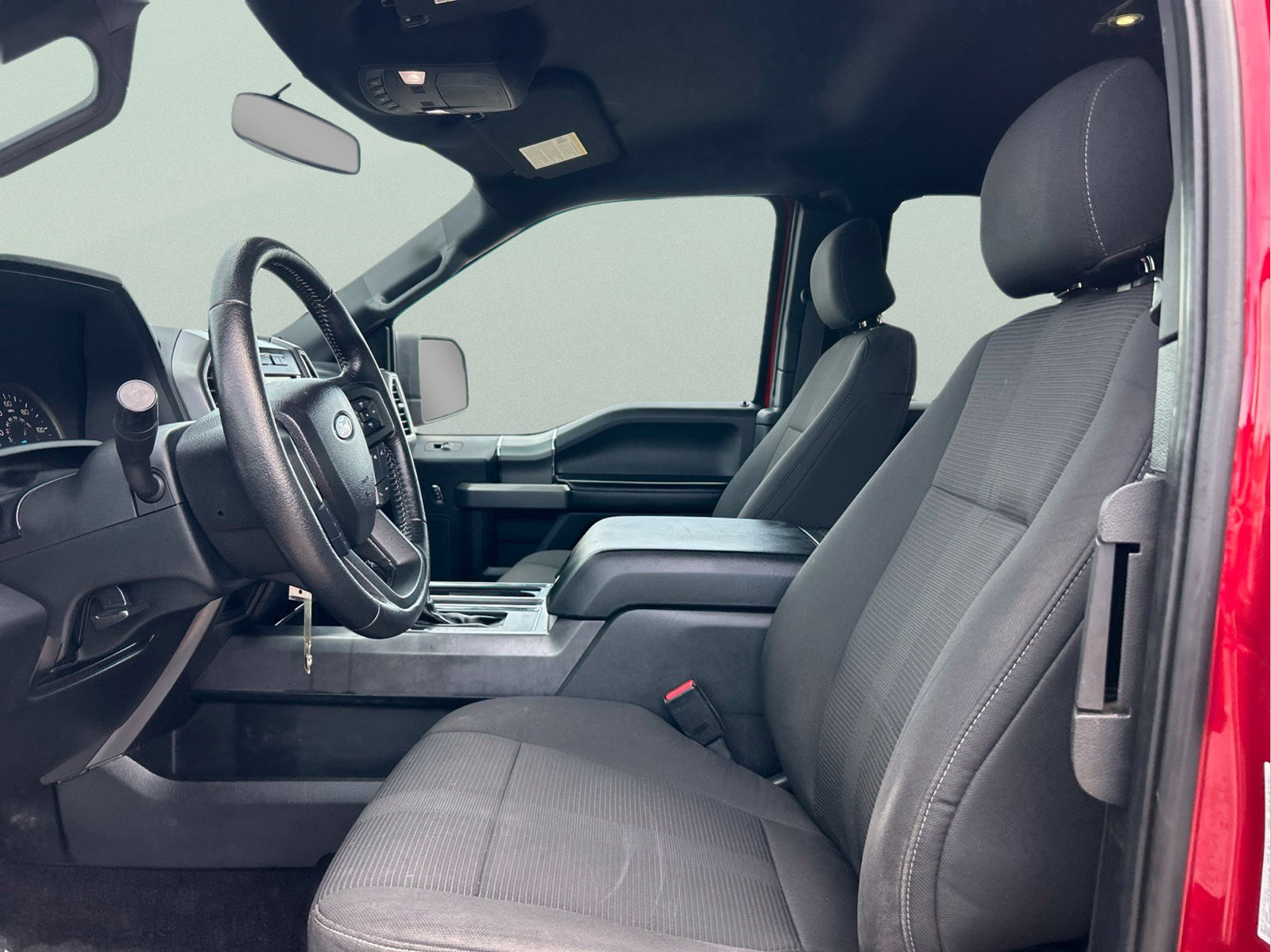 Used 2015 Ford F150 XLT w/ Equipment Group 301A Mid RWD image 9