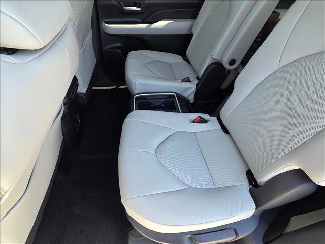 New 2026 Toyota Grand Highlander AWD image 15