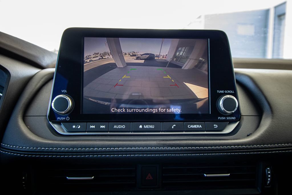 Used 2021 Nissan Rogue S image 43