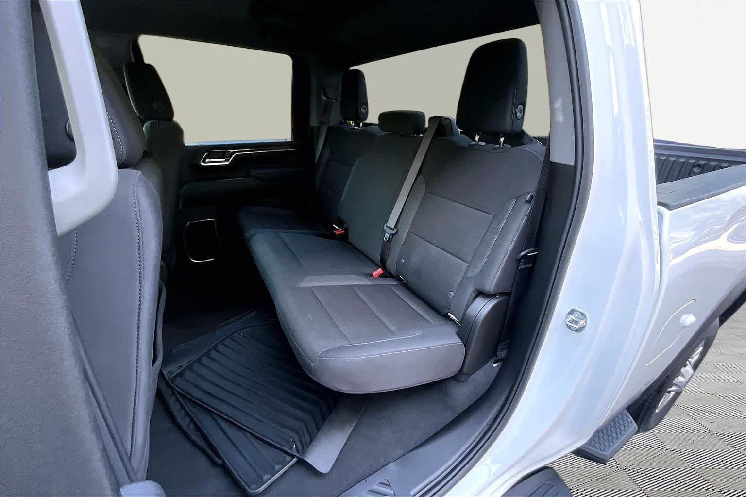 Used 2025 Chevrolet Silverado 2500 LT w/ Convenience Package AWD/4WD image 41