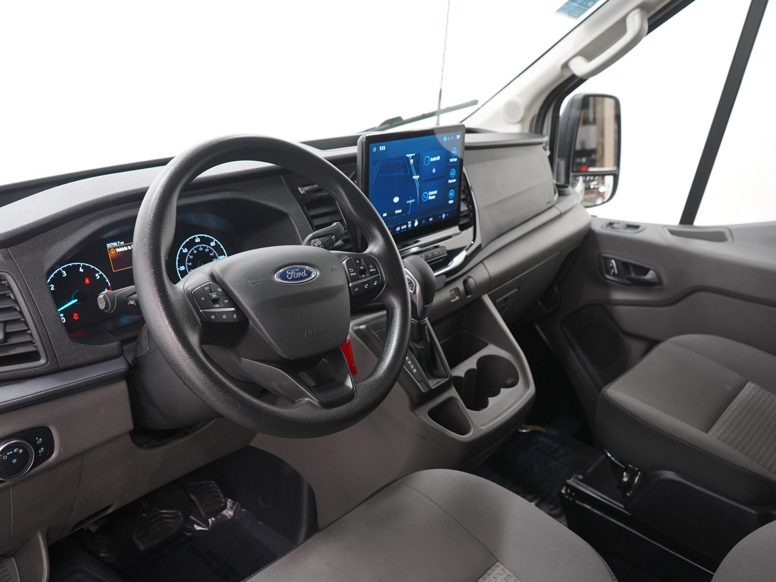 Used 2024 Ford Transit 350 XLT image 18