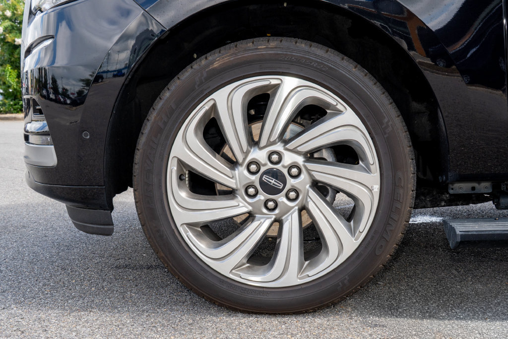 Used 2024 Lincoln Navigator Reserve AWD/4WD image 33