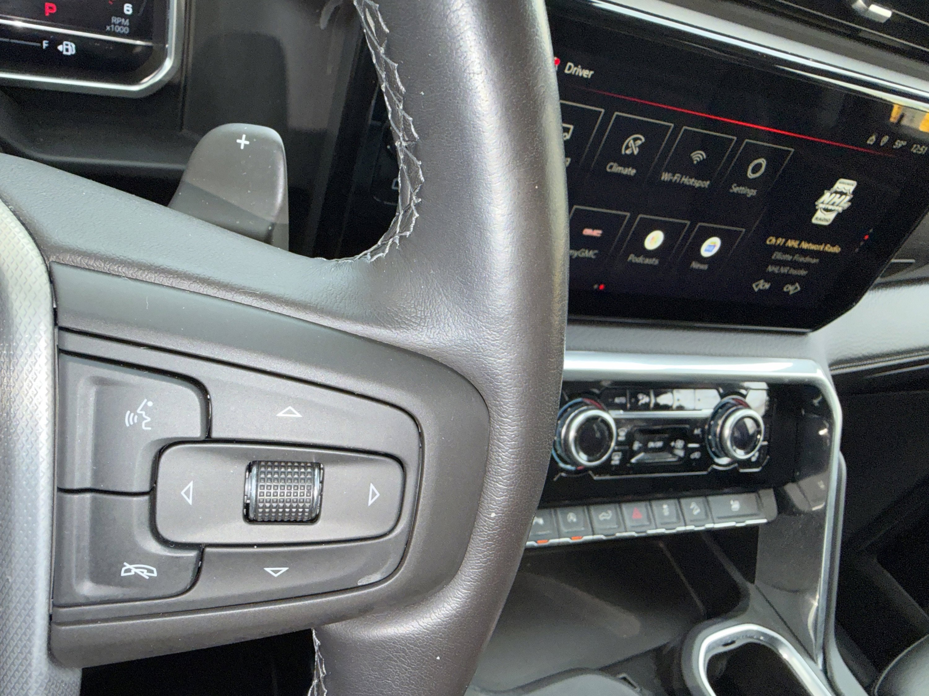 Used 2023 GMC Sierra 1500 Denali w/ Technology Package image 30