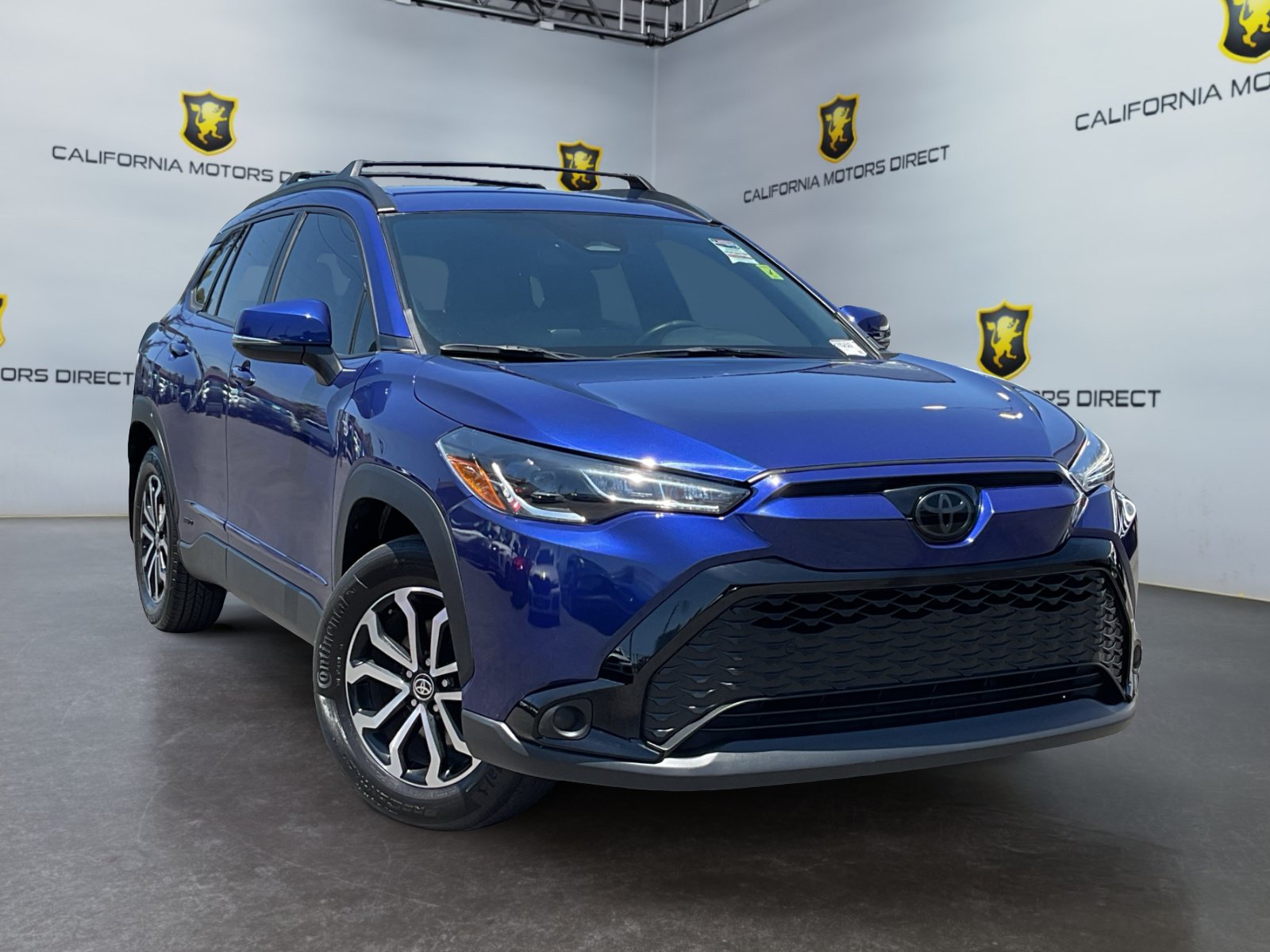 Used 2024 Toyota Corolla Cross AWD Hybrid image 3