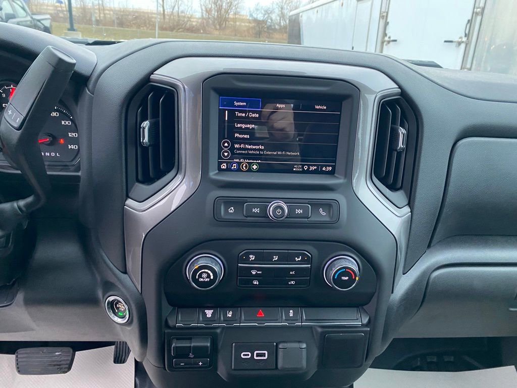 New 2025 Chevrolet Silverado 3500 W/T image 15