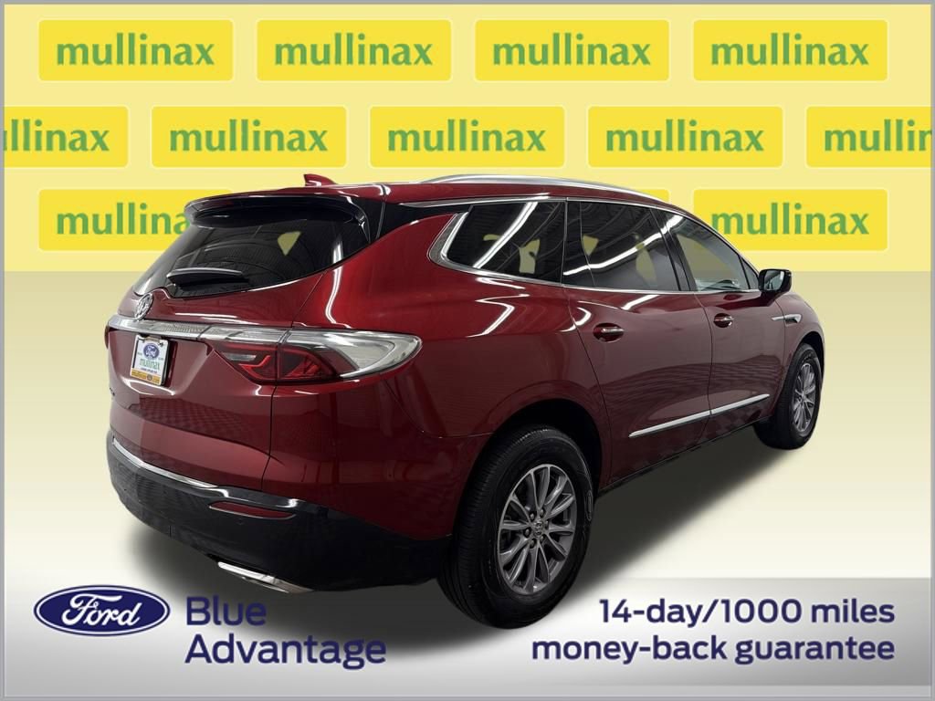 Used 2023 Buick Enclave Essence video 3