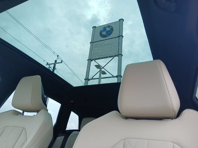 New 2025 BMW X3 xDrive30i w/ Convenience Package AWD/4WD image 28