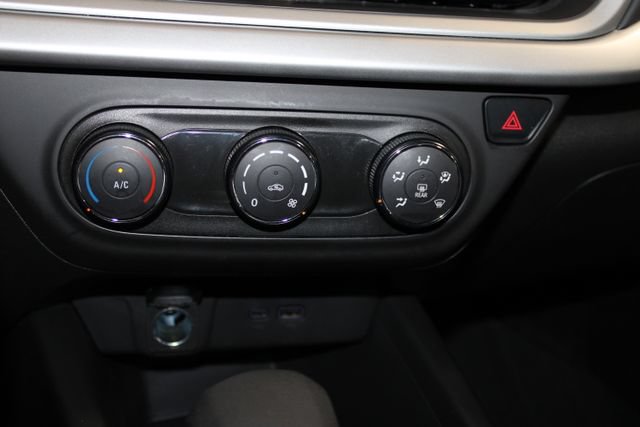 Used 2024 Chevrolet Trax LS FWD image 21