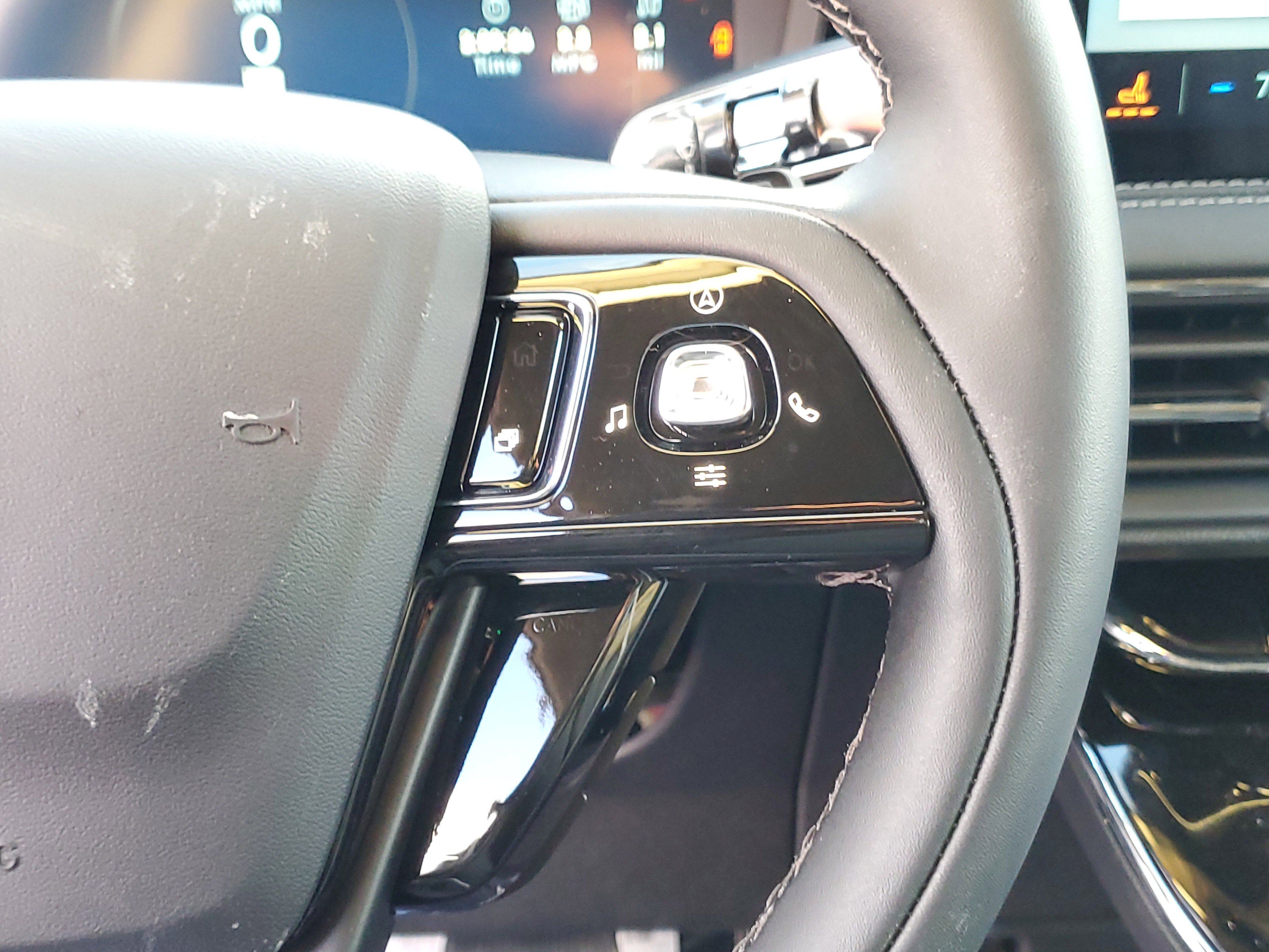 New 2026 Lincoln Corsair Premiere image 16