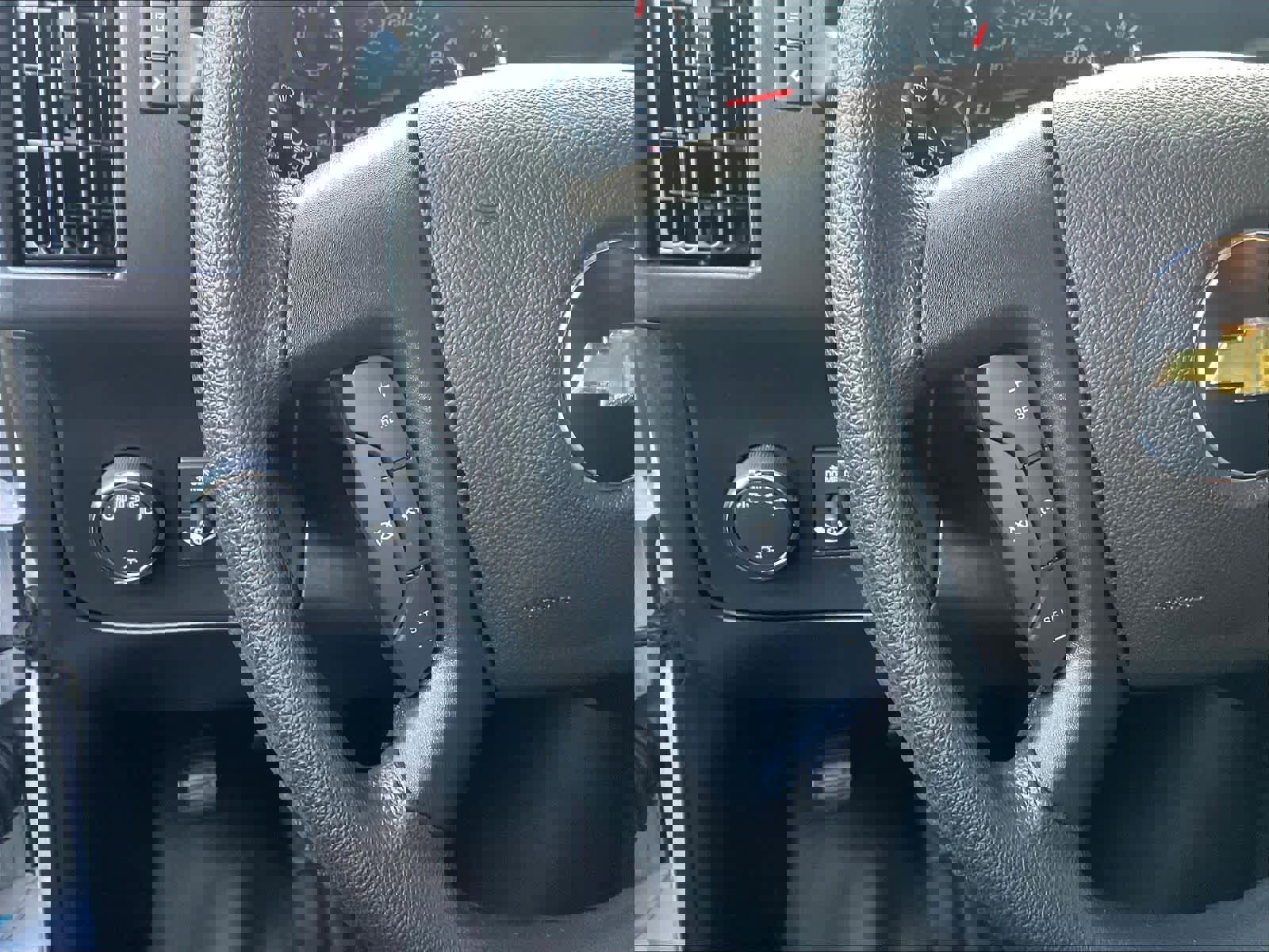 Used 2024 Chevrolet Express 2500 w/ Driver Convenience Package image 22