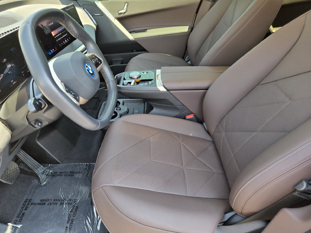 Certified 2024 BMW iX xDrive50 w/ Sport Package AWD/4WD image 16