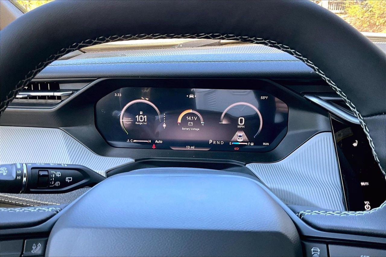 New 2026 Jeep Cherokee Laredo image 11