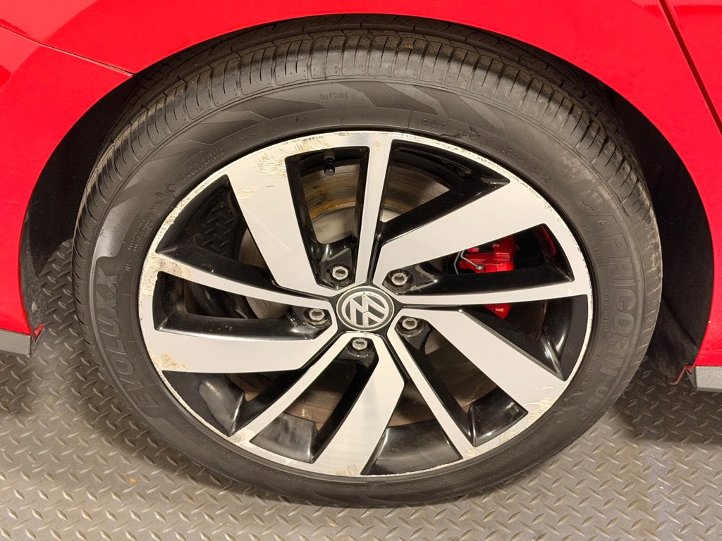 Used 2019 Volkswagen Jetta GLI image 20