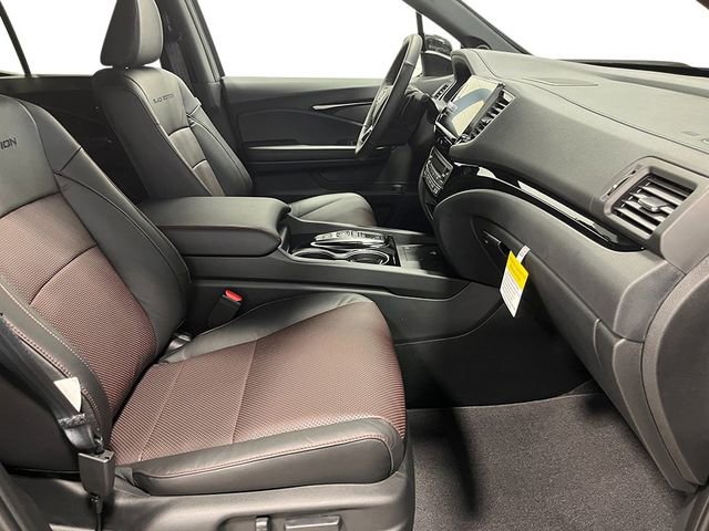 New 2026 Honda Ridgeline Black Edition image 21