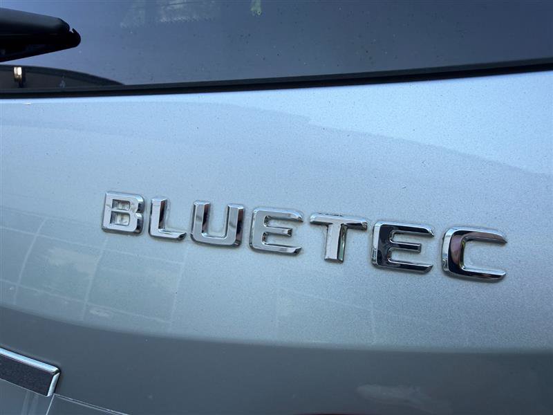 Used 2012 Mercedes-Benz ML 350 BlueTEC 4MATIC image 22