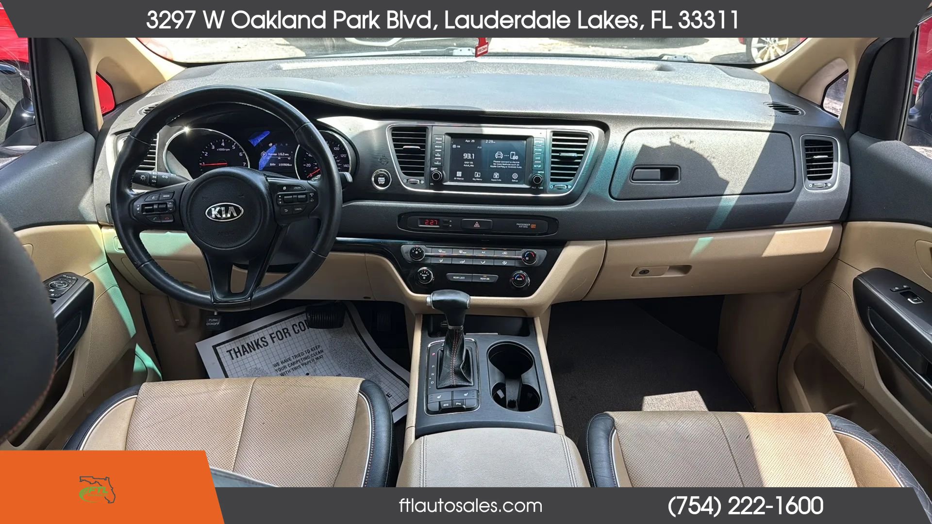 Used 2017 Kia Sedona LX w/ LX Essentials Premium Package FWD image 35