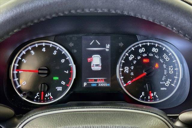 Used 2022 Toyota RAV4 XLE Premium AWD/4WD image 12