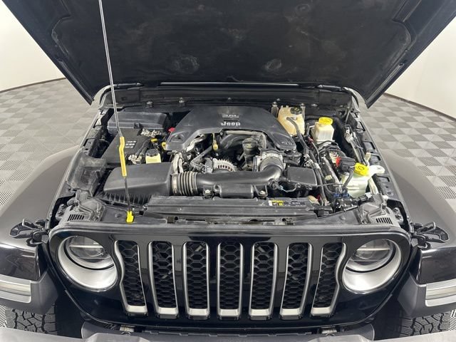 Used 2020 Jeep Gladiator Overland AWD/4WD image 23