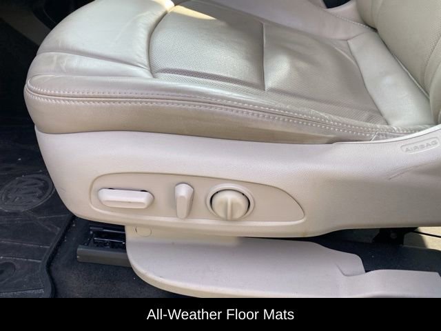 Used 2018 Buick Enclave Essence image 14