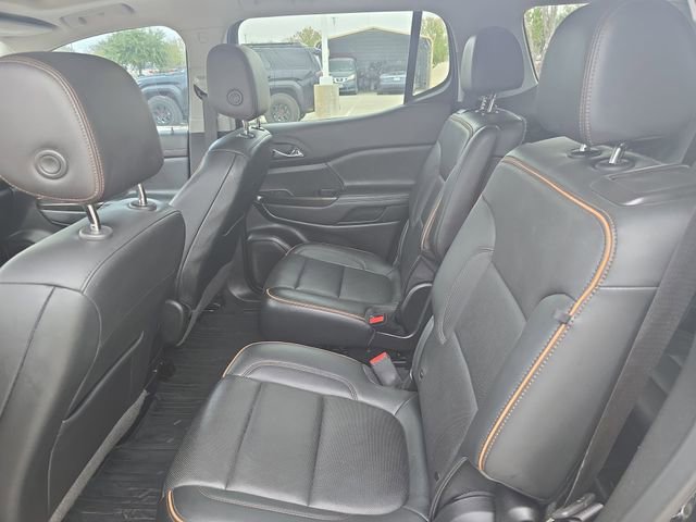 Used 2022 GMC Acadia AT4 w/ Technology Package image 12