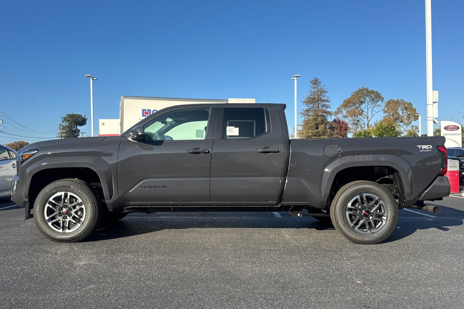 New 2026 Toyota Tacoma TRD Sport image 6