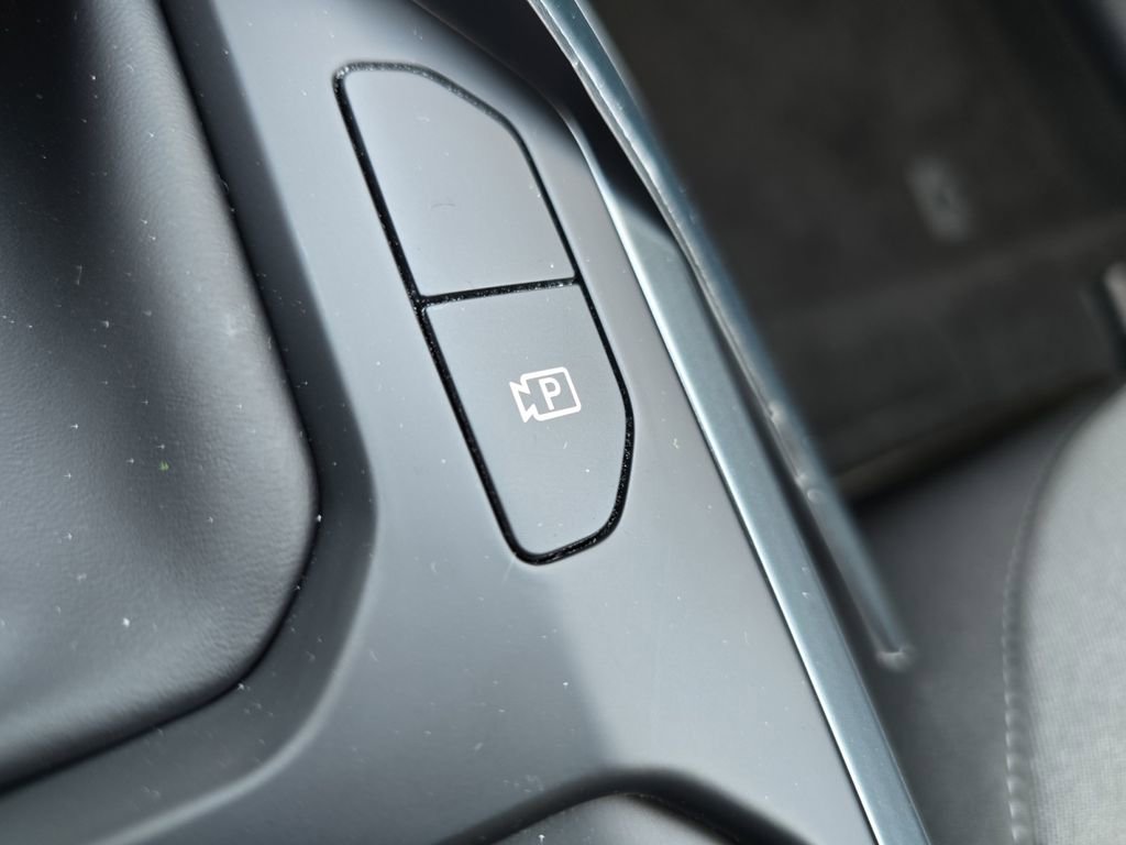 New 2025 Kia K4 LXS image 7