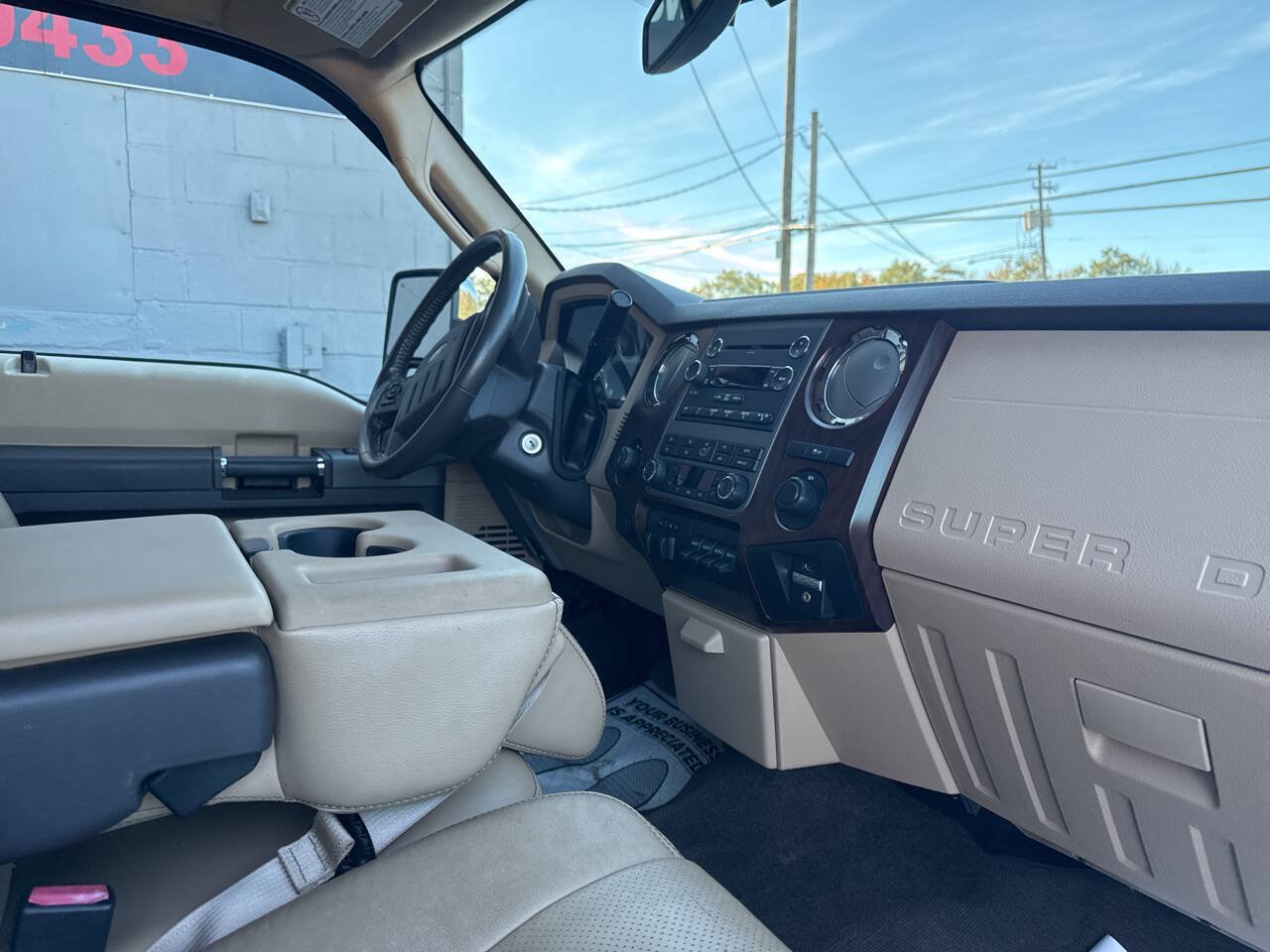 Used 2012 Ford F250 Lariat w/ Chrome Pkg AWD/4WD image 27