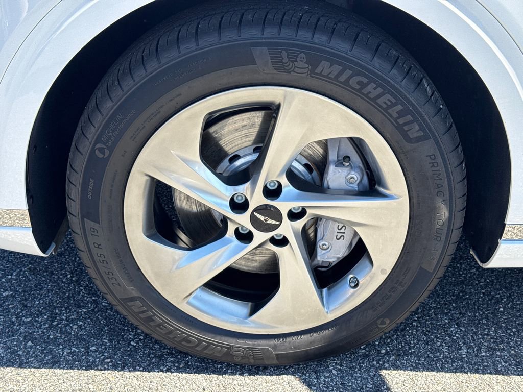 Used 2026 Genesis GV70 2.5T Advanced image 11