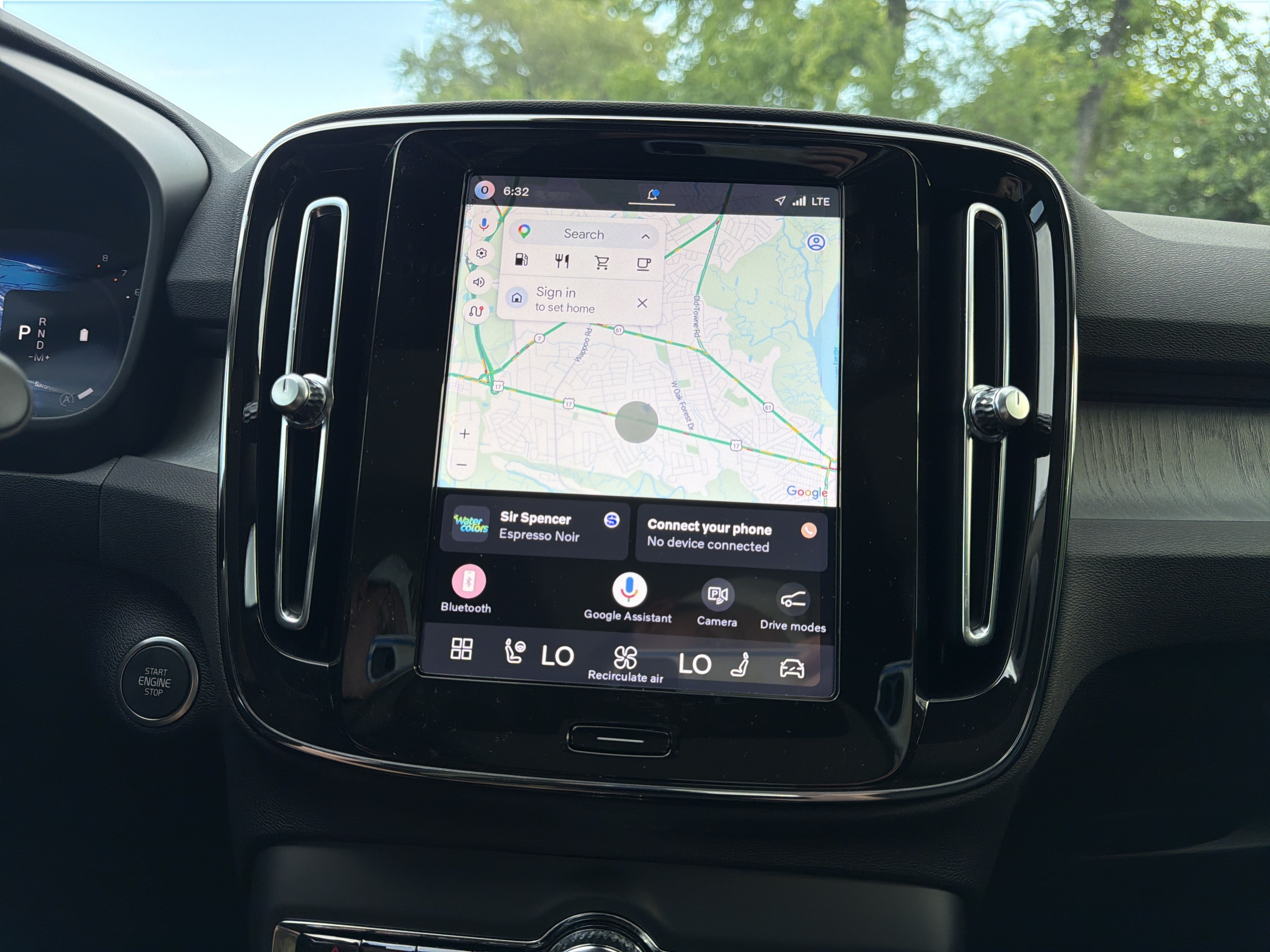 New 2026 Volvo XC40 B4 Core w/ Climate Package FWD image 27