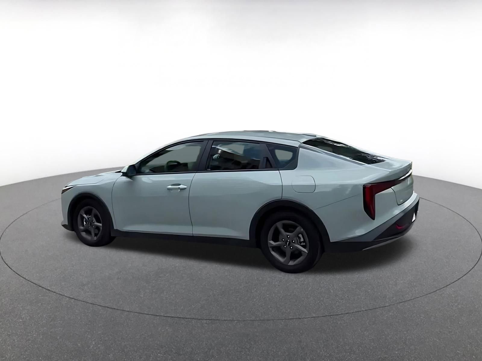 Used 2025 Kia K4 FWD image 9