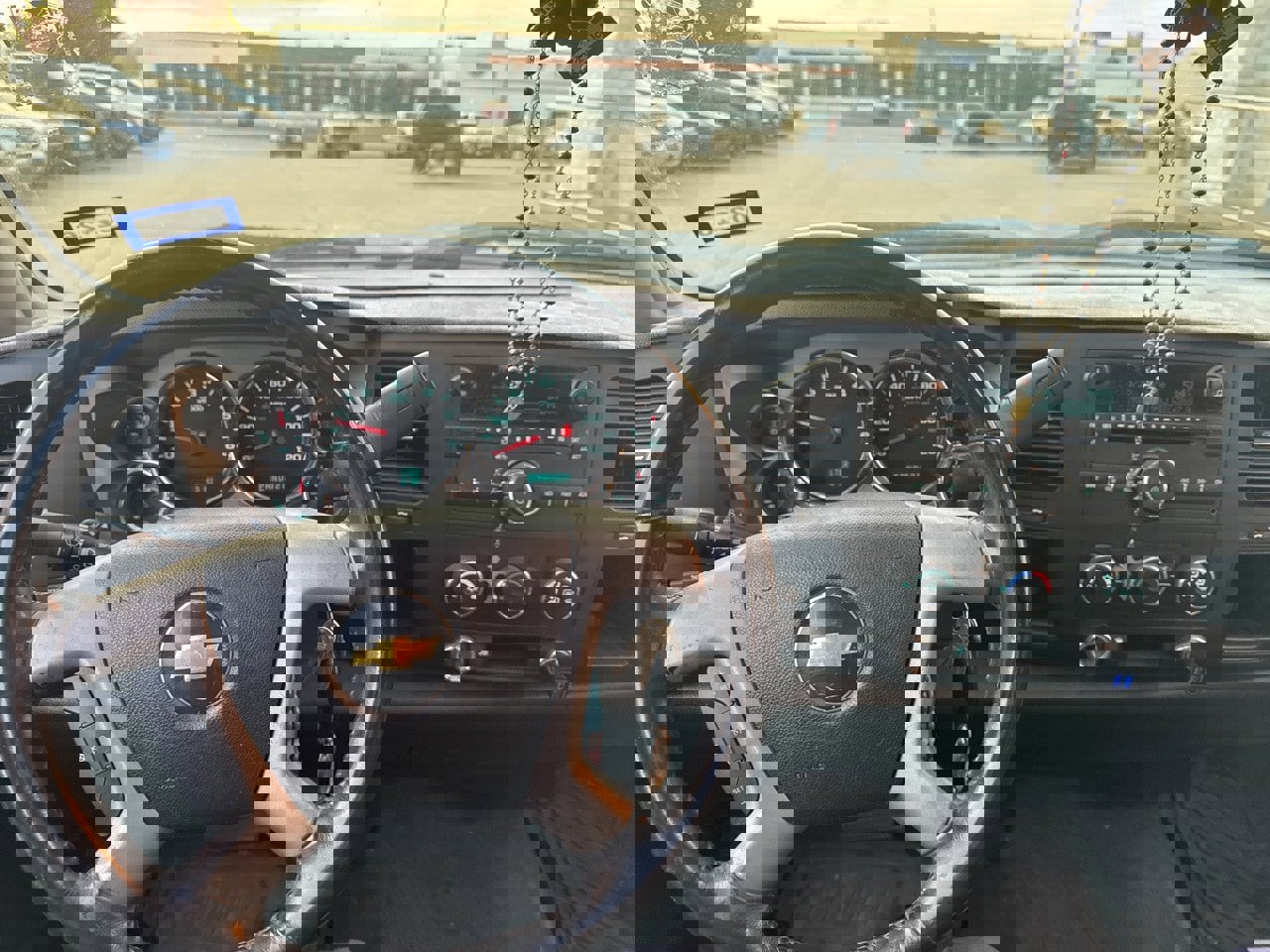 Used 2009 Chevrolet Silverado 1500 LT w/ Texas Edition image 11