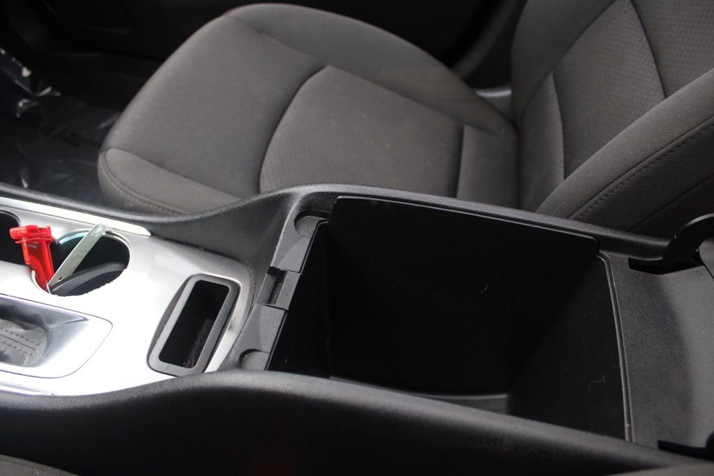 Used 2020 Chevrolet Malibu LT image 41