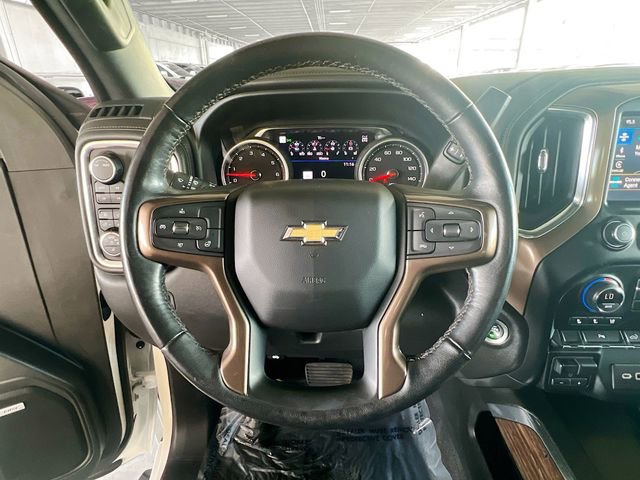 Used 2022 Chevrolet Silverado 1500 High Country image 16