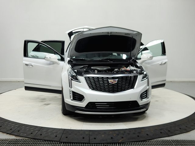 Used 2023 Cadillac XT5 Premium Luxury w/ LPO, Floor Liner Package AWD/4WD image 11