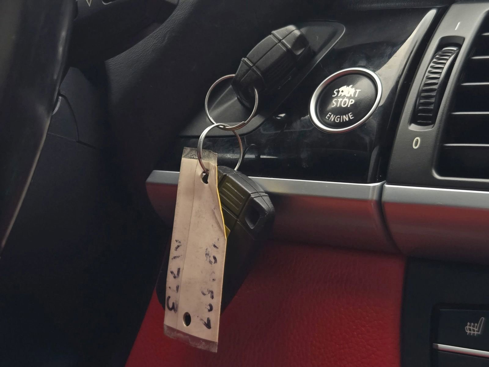 Used 2013 BMW X5 M image 32