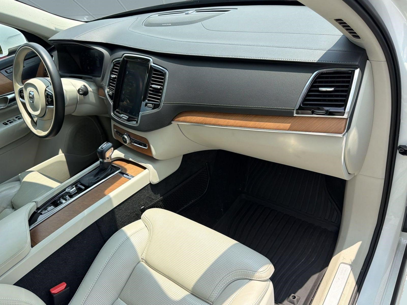 Used 2019 Volvo XC90 T6 Inscription w/ Protection Package Premier AWD/4WD image 31