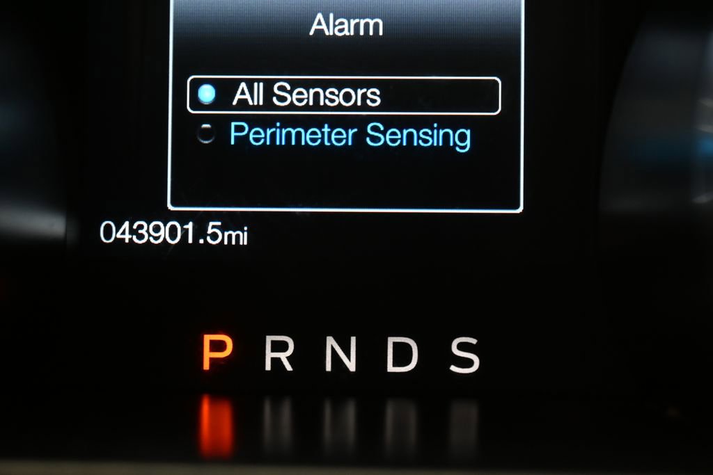 Used 2018 Ford Mustang Coupe w/ Ecoboost Performance Package image 28