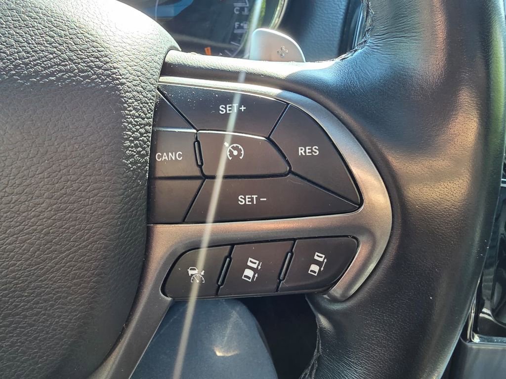 Used 2021 Jeep Grand Cherokee Limited X AWD/4WD image 25
