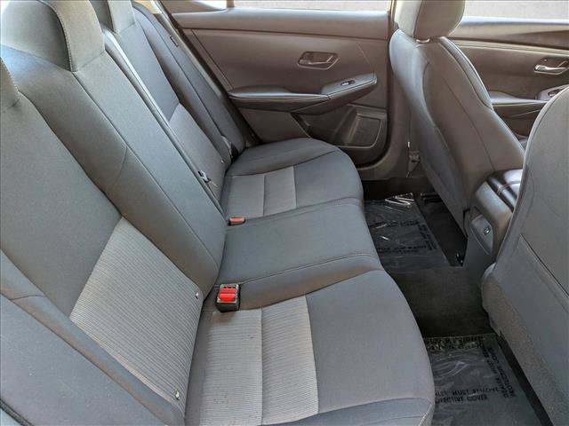 Used 2024 Nissan Sentra SV FWD image 25