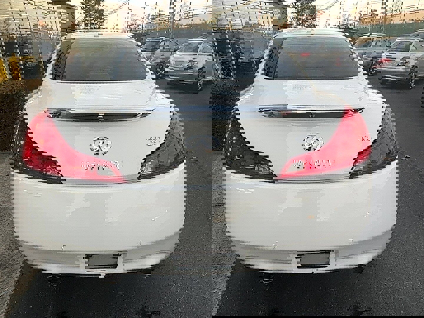 Used 2013 INFINITI G37 x Coupe w/ Premium Pkg image 26