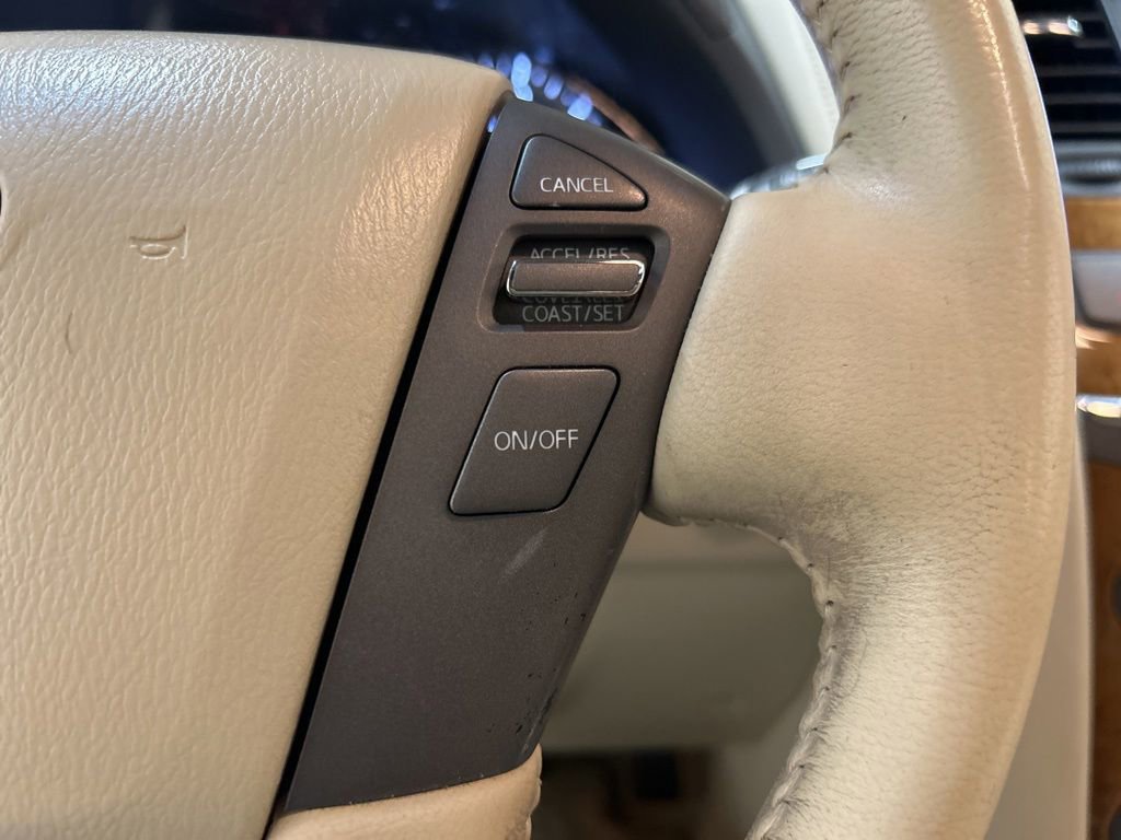 Used 2013 INFINITI QX56 4WD w/ Theater Pkg image 25