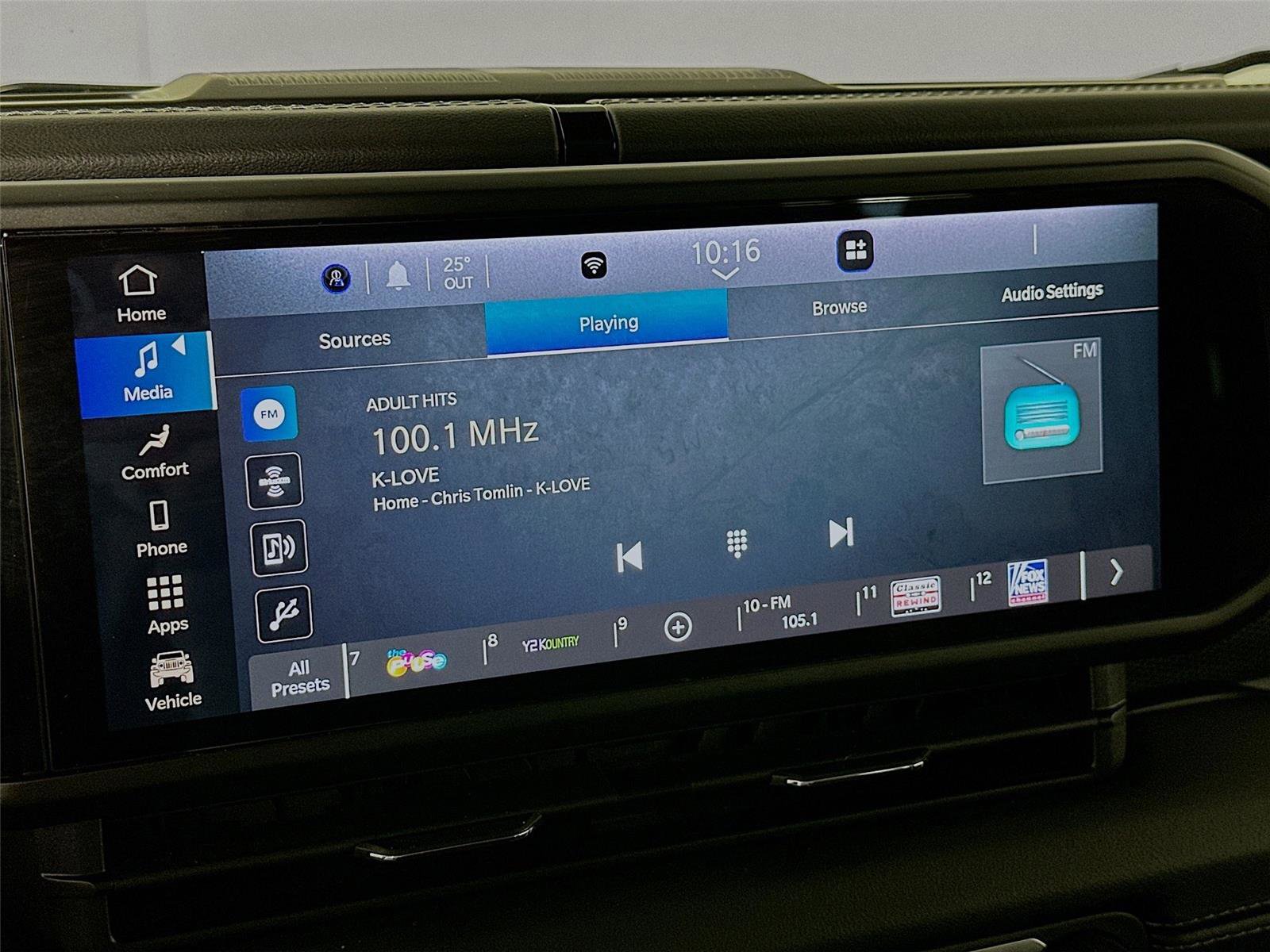 Used 2025 Jeep Wrangler Unlimited Rubicon image 7