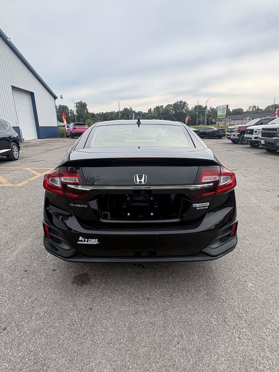 Used 2018 Honda Clarity Touring image 14