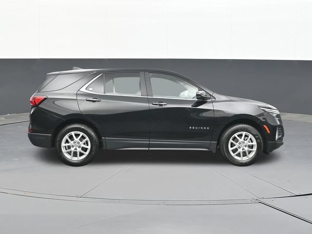 Used 2024 Chevrolet Equinox LT AWD/4WD image 16