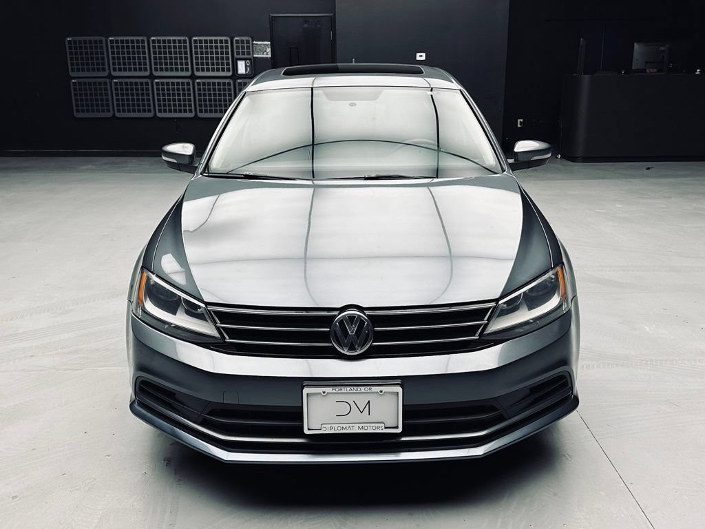 Used 2015 Volkswagen Jetta TDI SE FWD image 11