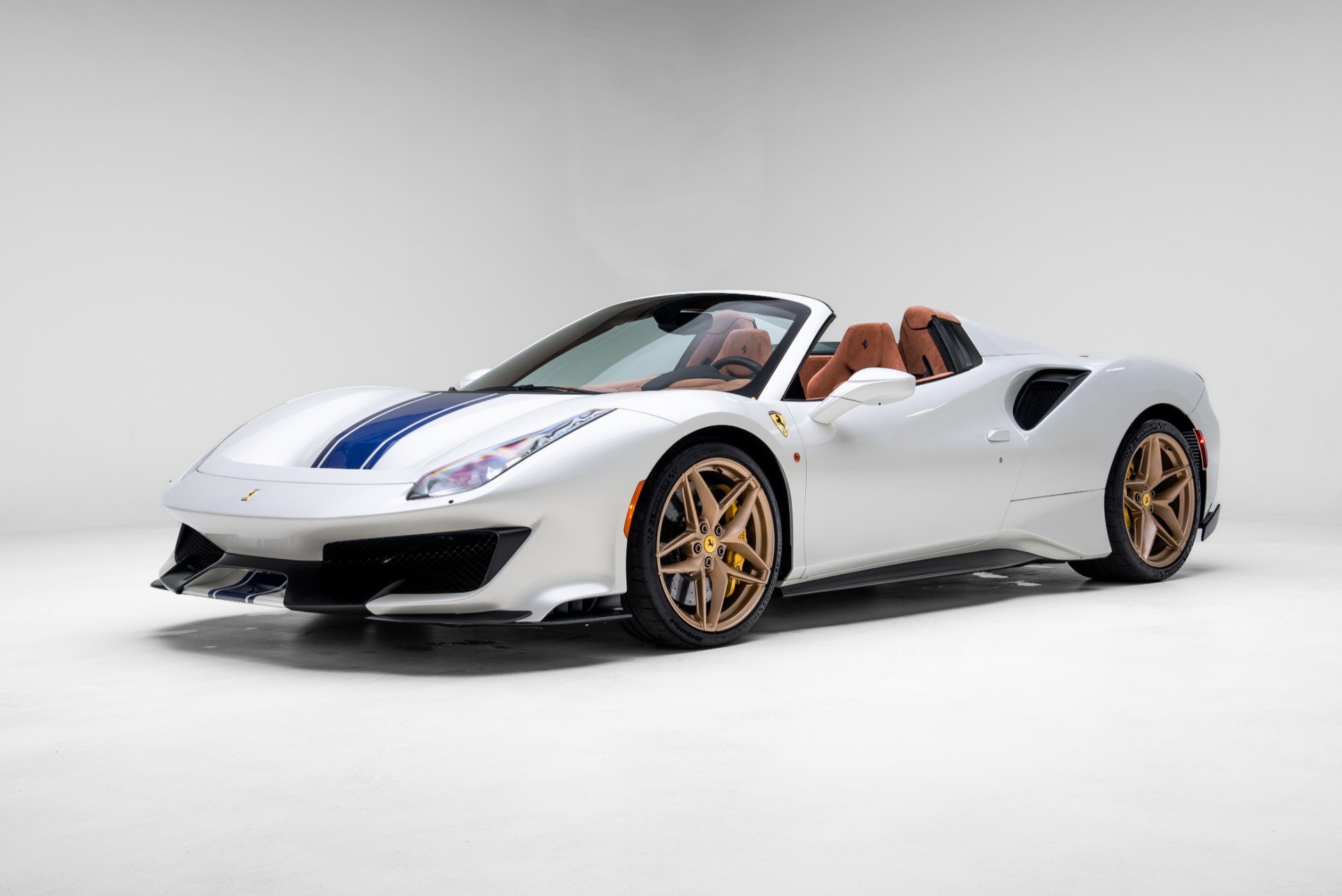 Used 2020 Ferrari 488 Pista image 8
